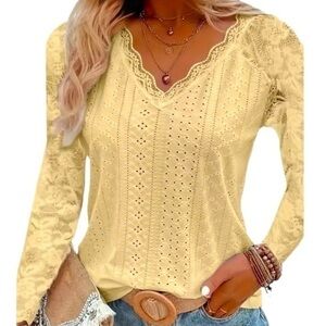 Chic Contrast Lace V-neck Eyelet Knit Top - Size XL - NWT